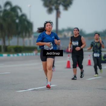 Runner Photo 7537002
