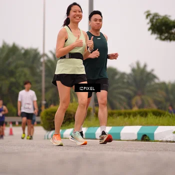Runner Photo 7537003