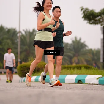 Runner Photo 7537009