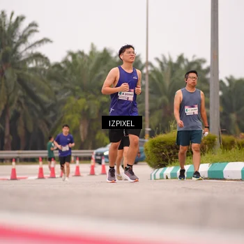 Runner Photo 7537058