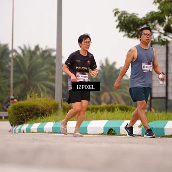 Runner Photo 7537074