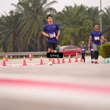 Runner Photo 7537076
