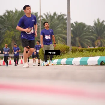 Runner Photo 7537083