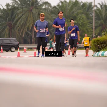 Runner Photo 7537086
