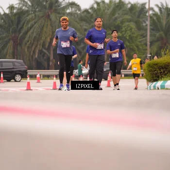 Runner Photo 7537087
