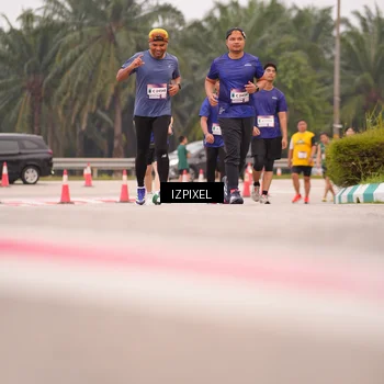 Runner Photo 7537088
