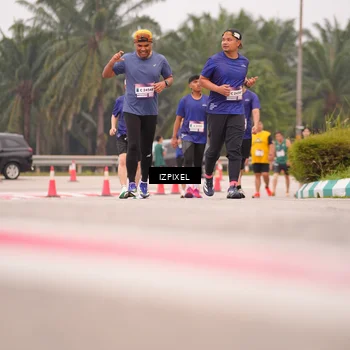 Runner Photo 7537095