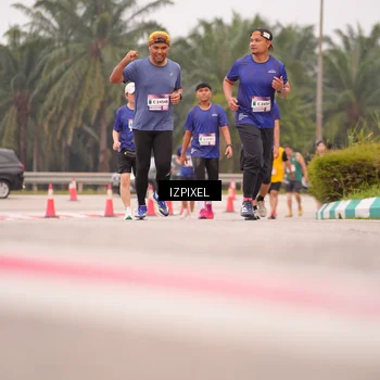 Runner Photo 7537096