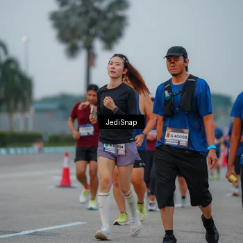 Runner Photo 7537099