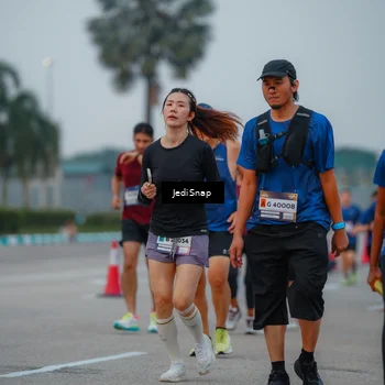 Runner Photo 7537101