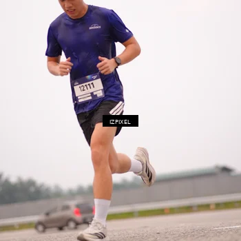 Runner Photo 7537111