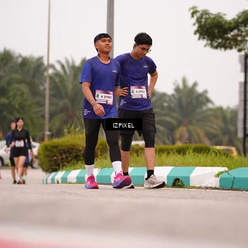 Runner Photo 7537124