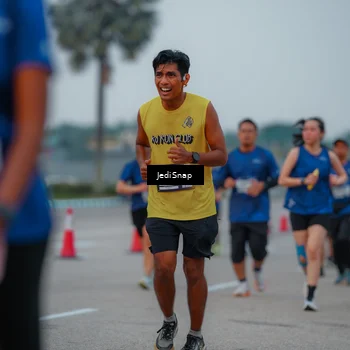 Runner Photo 7537128