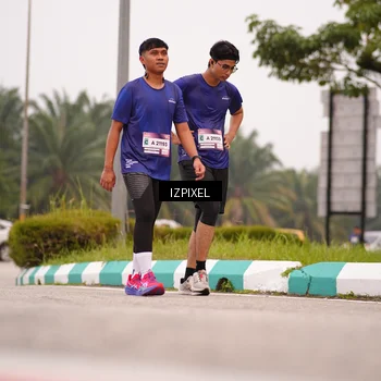 Runner Photo 7537133