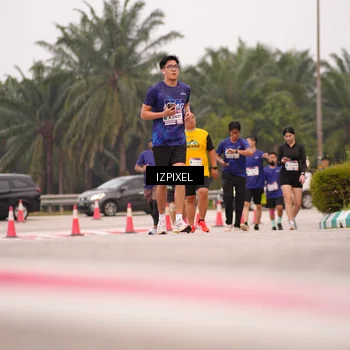 Runner Photo 7537138