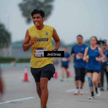 Runner Photo 7537155