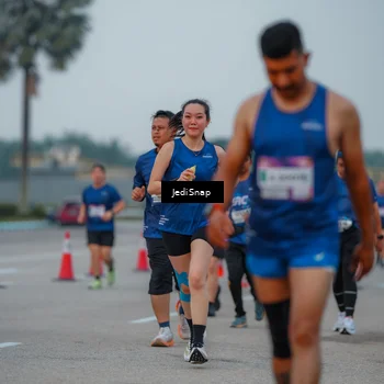 Runner Photo 7537157