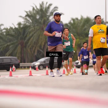 Runner Photo 7537159