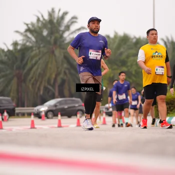 Runner Photo 7537160