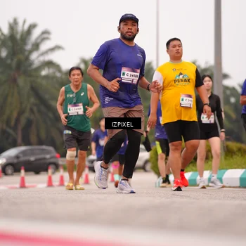 Runner Photo 7537170