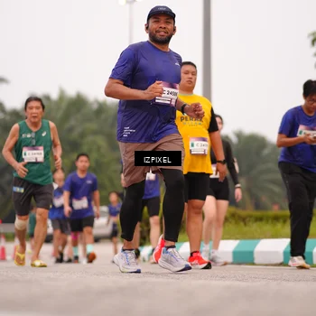 Runner Photo 7537173
