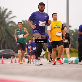 Runner Photo 7537174