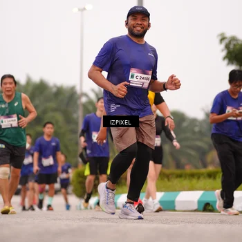 Runner Photo 7537181