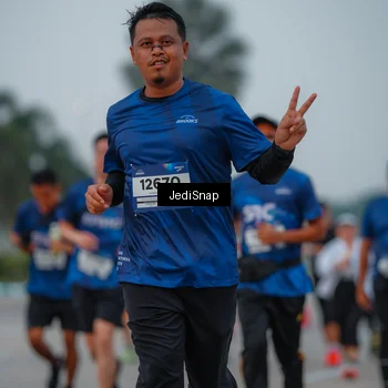 Runner Photo 7537186