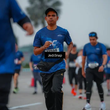 Runner Photo 7537187