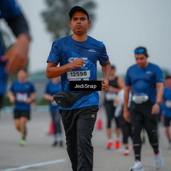 Runner Photo 7537190