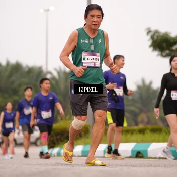 Runner Photo 7537194