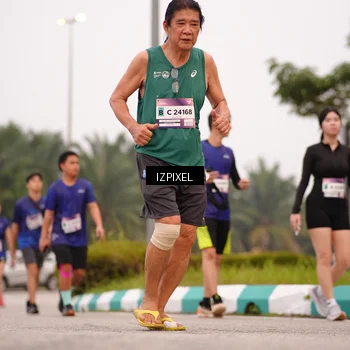 Runner Photo 7537196