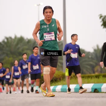 Runner Photo 7537197