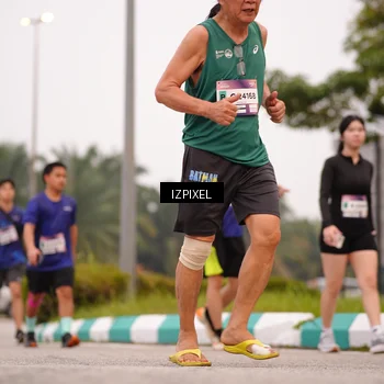 Runner Photo 7537199
