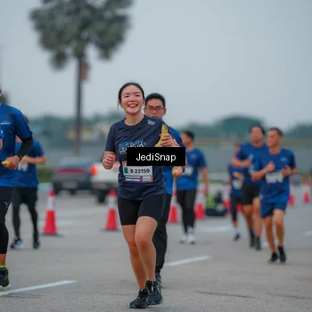 Runner Photo 7537225