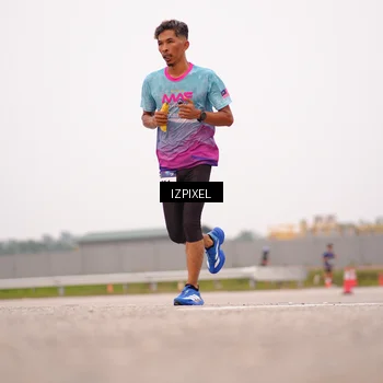 Runner Photo 7537236