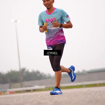 Runner Photo 7537244