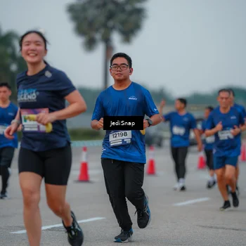 Runner Photo 7537253