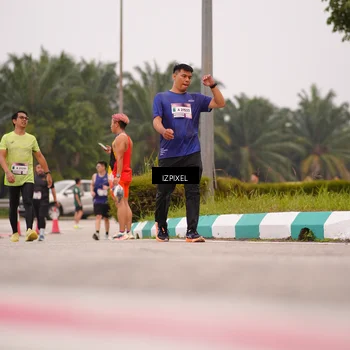 Runner Photo 7537256