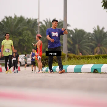 Runner Photo 7537257