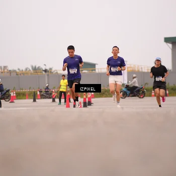 Runner Photo 7537264