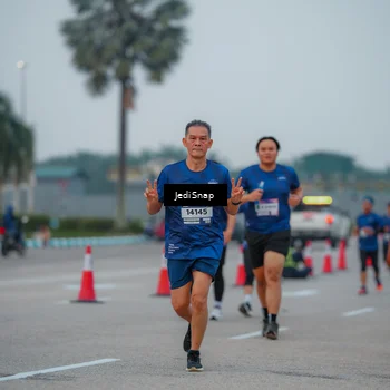 Runner Photo 7537270