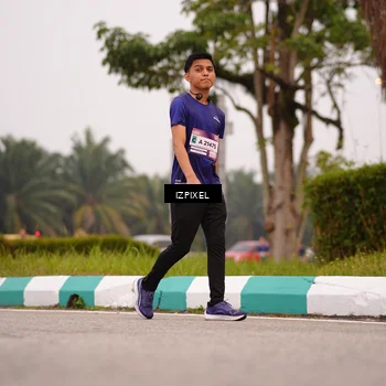 Runner Photo 7537292