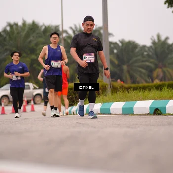 Runner Photo 7537293
