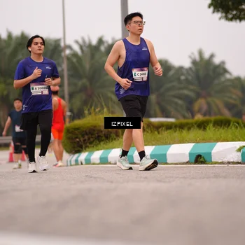 Runner Photo 7537302