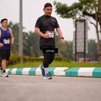 Runner Photo 7537303