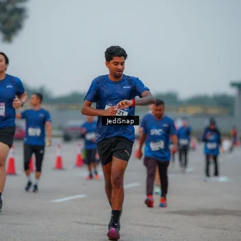 Runner Photo 7537306