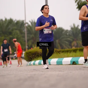 Runner Photo 7537323