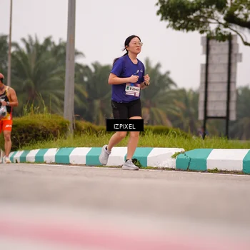 Runner Photo 7537330