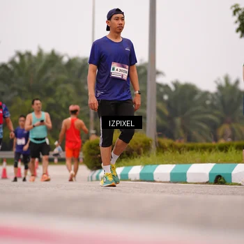 Runner Photo 7537337